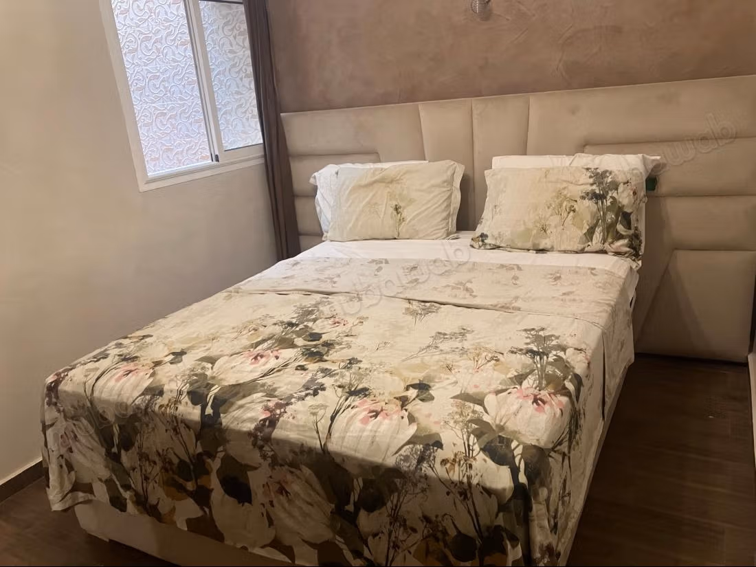 Bel appartement meublé neuf et spacieux en location à Erac Bouargane de 110 m²