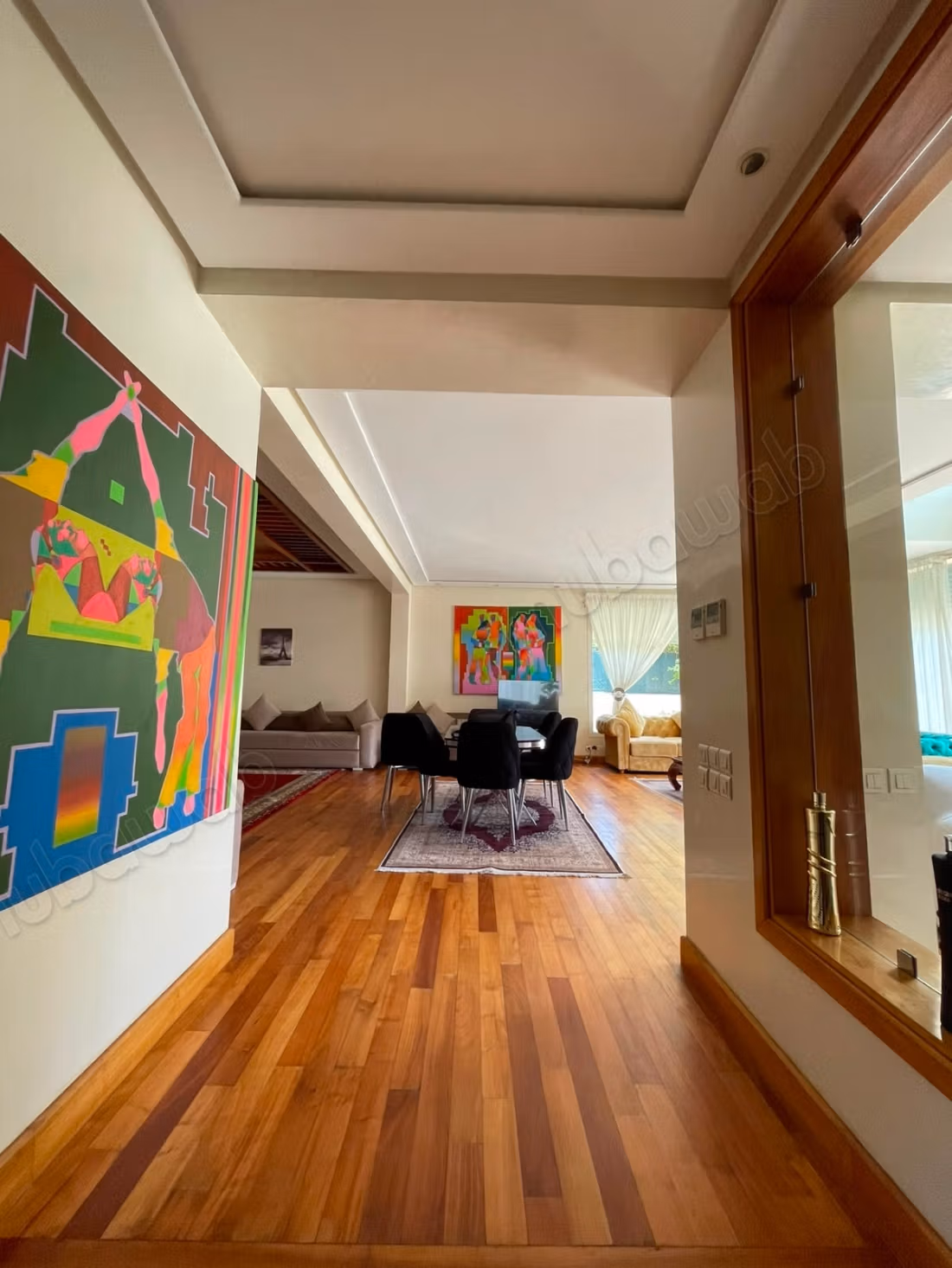 Magnifique villa à louer pour vos vacances à Ain Diab.
Surface de 900 m².
Cheminée, piscine