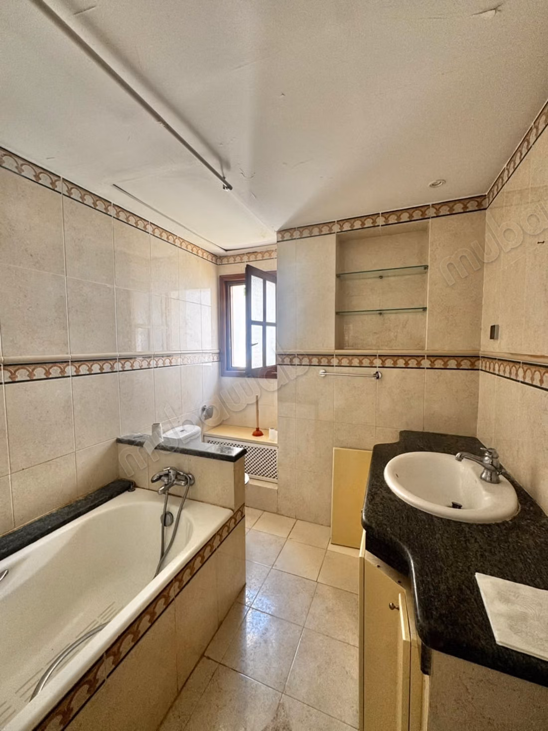 Villa S4 with pool and garden in Gammarth