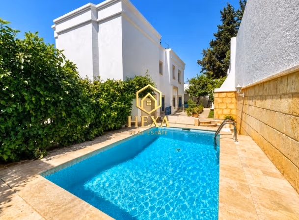 Villa S4 with pool and garden in Gammarth