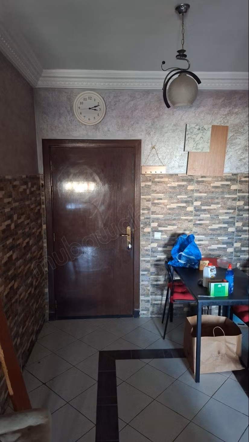Bel appartement meublé à louer