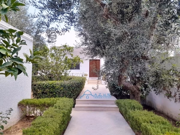Nabeul à louer agréable villa meublée indépendante