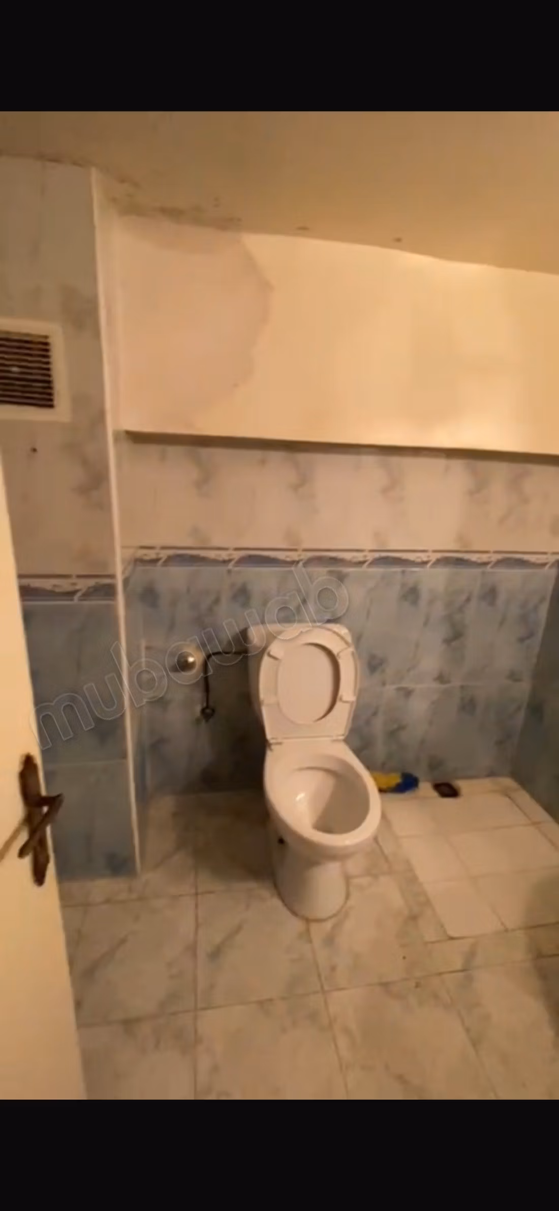 Casa en venta en Oulad Saleh. 5 habitaciones hermosas. Puerta resistente, salón marroquí tradicional