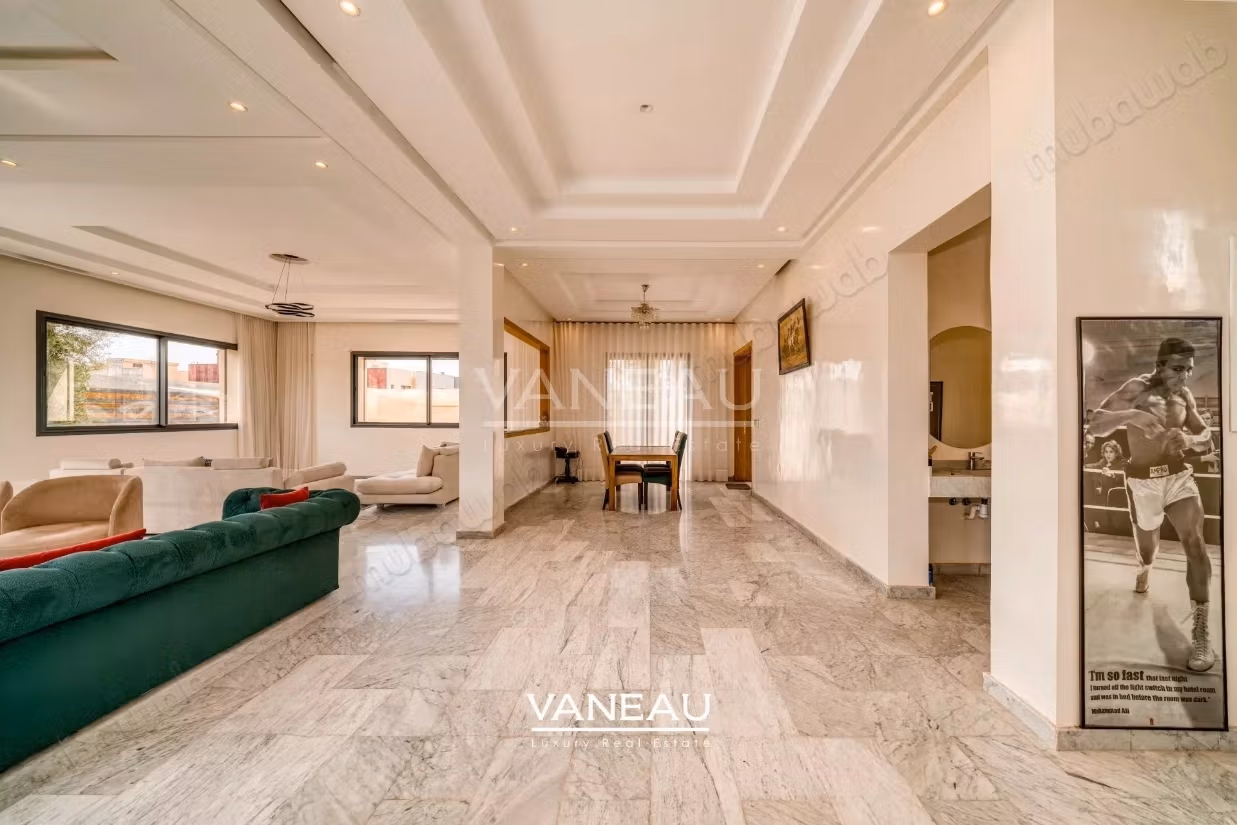 Villa 4 chambres avec piscine Résidence avec golf Marrakech