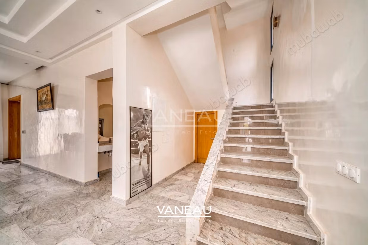 Villa 4 chambres avec piscine Résidence avec golf Marrakech
