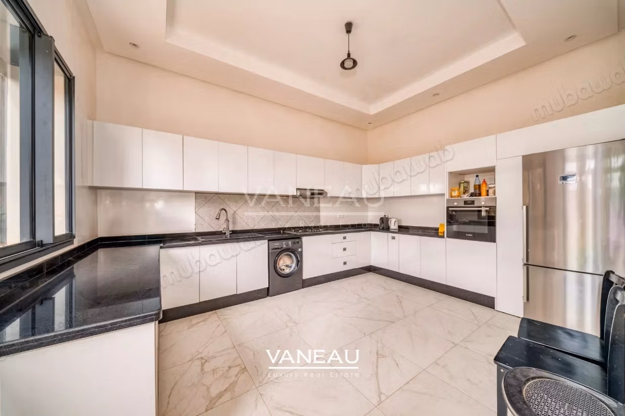 Villa 4 chambres avec piscine Résidence avec golf Marrakech