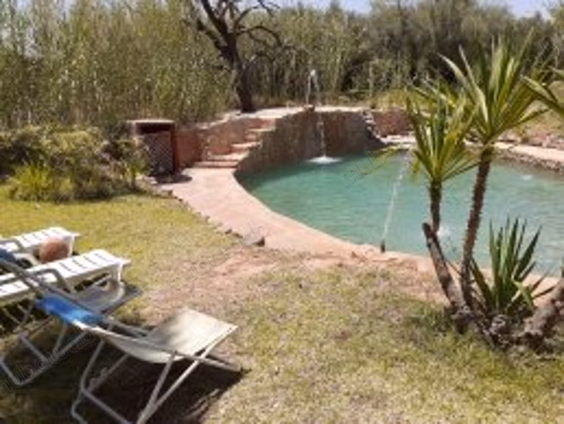 Maison de campagne VIDE 3 chbs piscine lagon