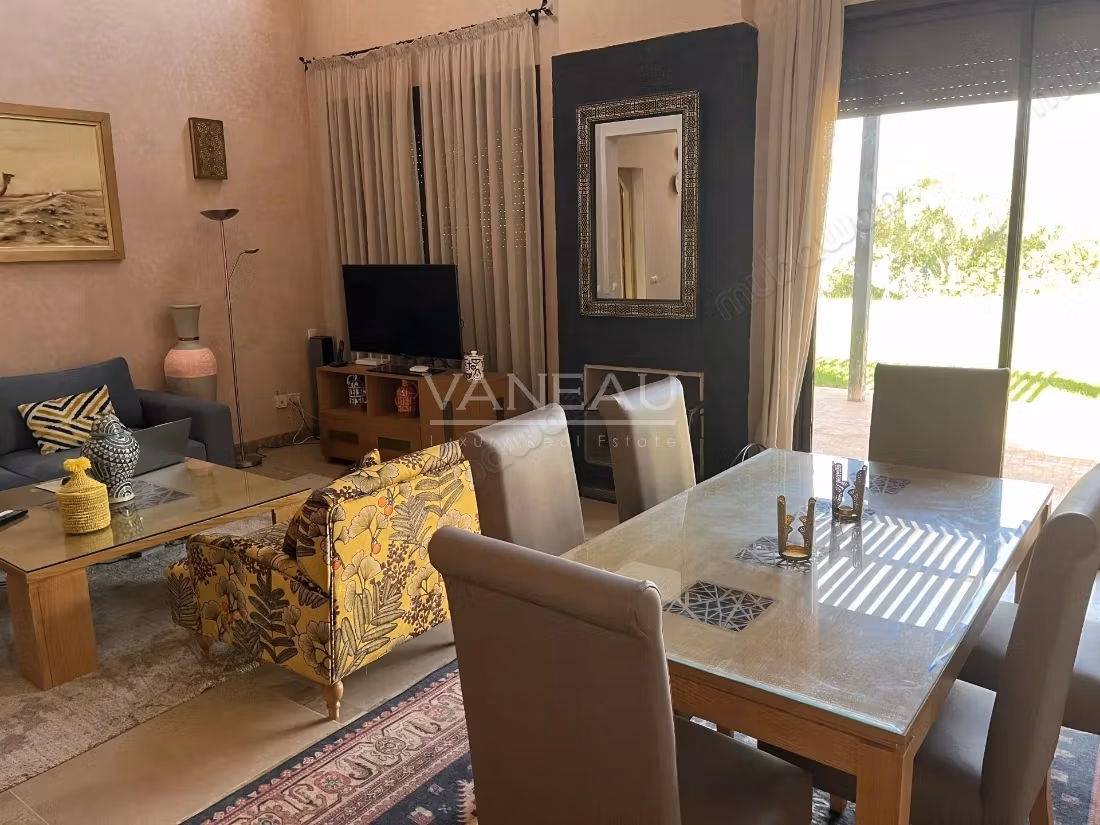 Belle villa 3 chambres front de golf route Ourika