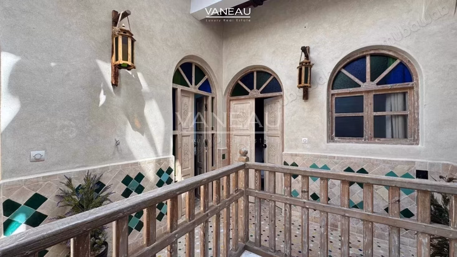 Renovated riad ready to be operated for sale Location N1 Medina
