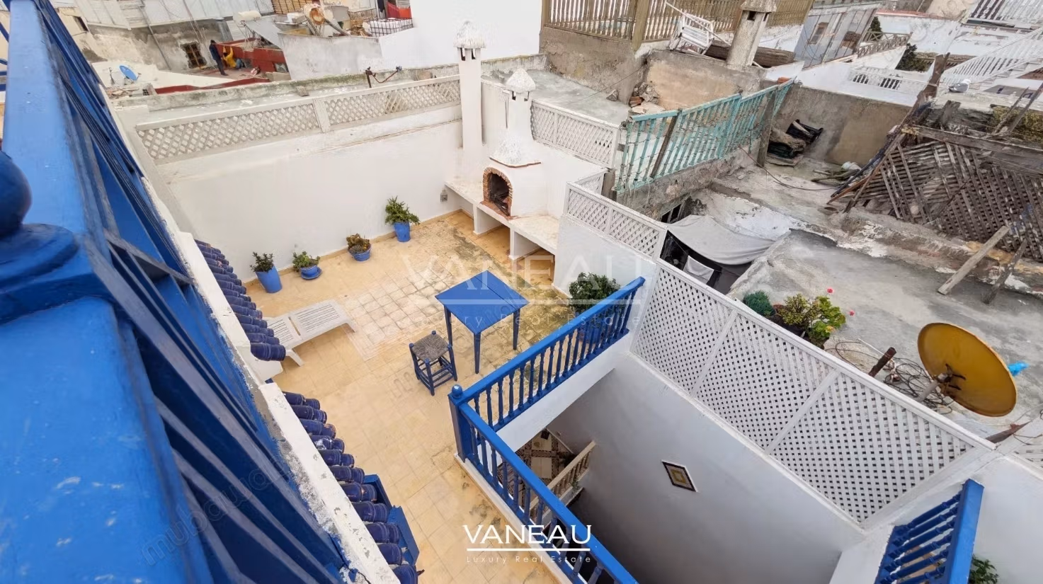 Riad with a view of the port and the ocean - Vaneau exclusivity