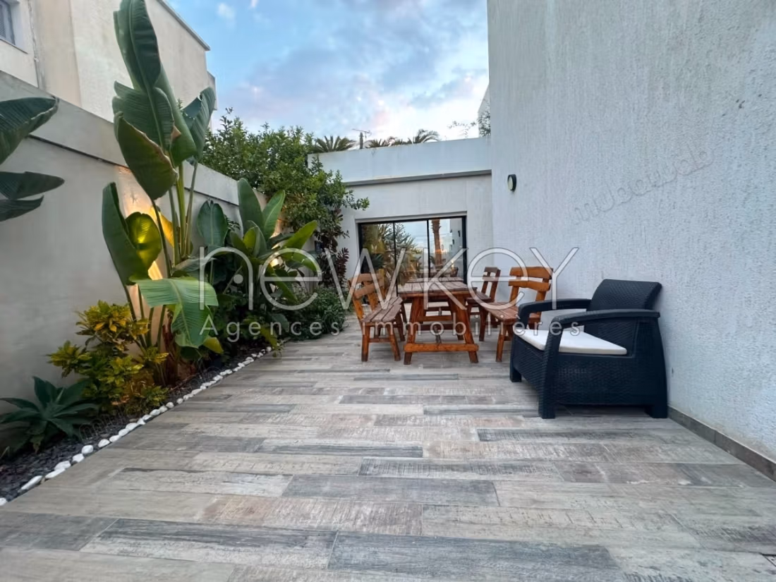 Magnifique villa avec piscine à El Menzah 8