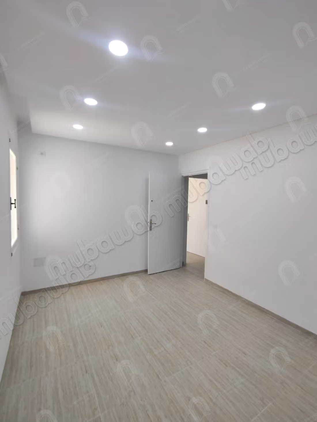 For rent office H2 at Avenue du Liberté