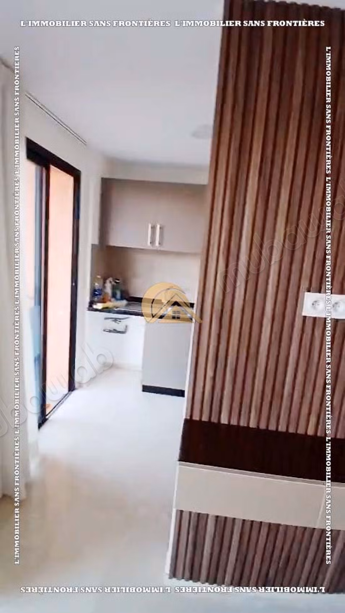 Appartement meublé de 78 m² au Golf Noria – 2 chambres, balcon, terrasse, piscine et parking titré