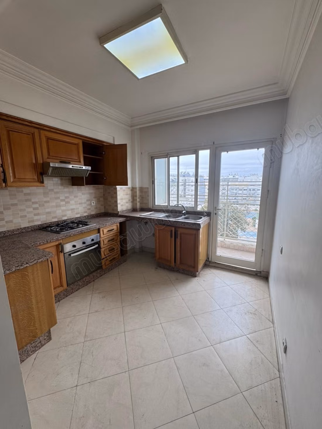 Très bel appartement en vide 3 Chambres à Quartier Les princesses