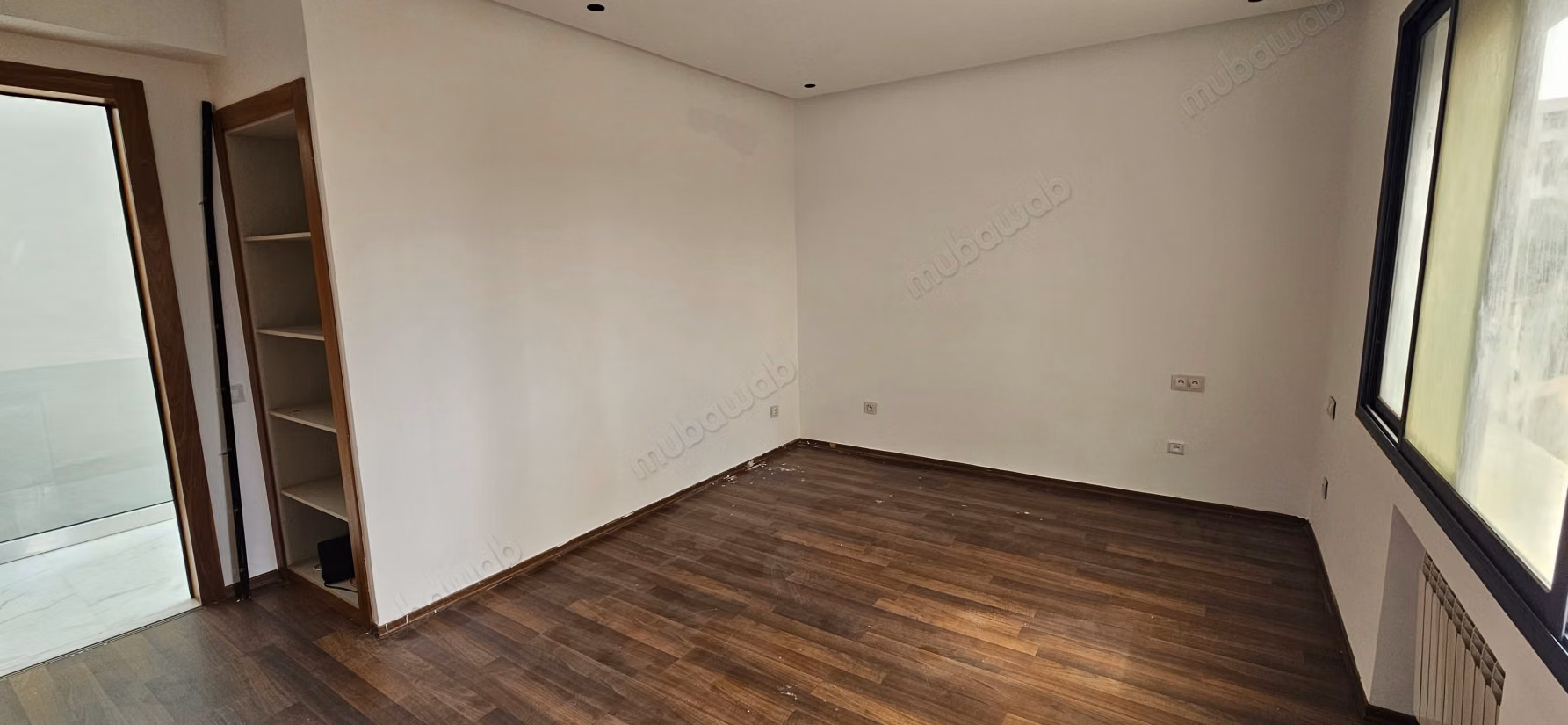 Bella villa di 680 m2 con piscina a Manar