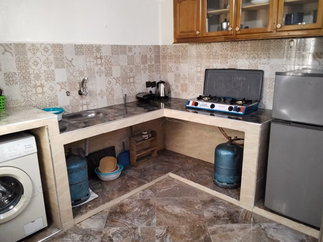 Appartement en location à Drissia. 2 belles chambres. Bien meublé