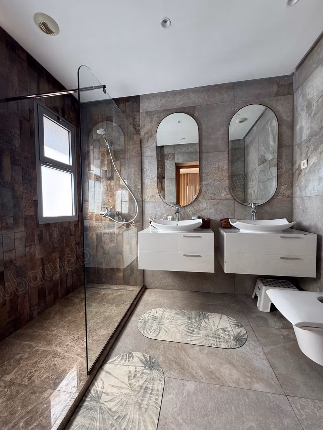 Appart meublé d’exception 2CH, 230 m², vue mer, Marina