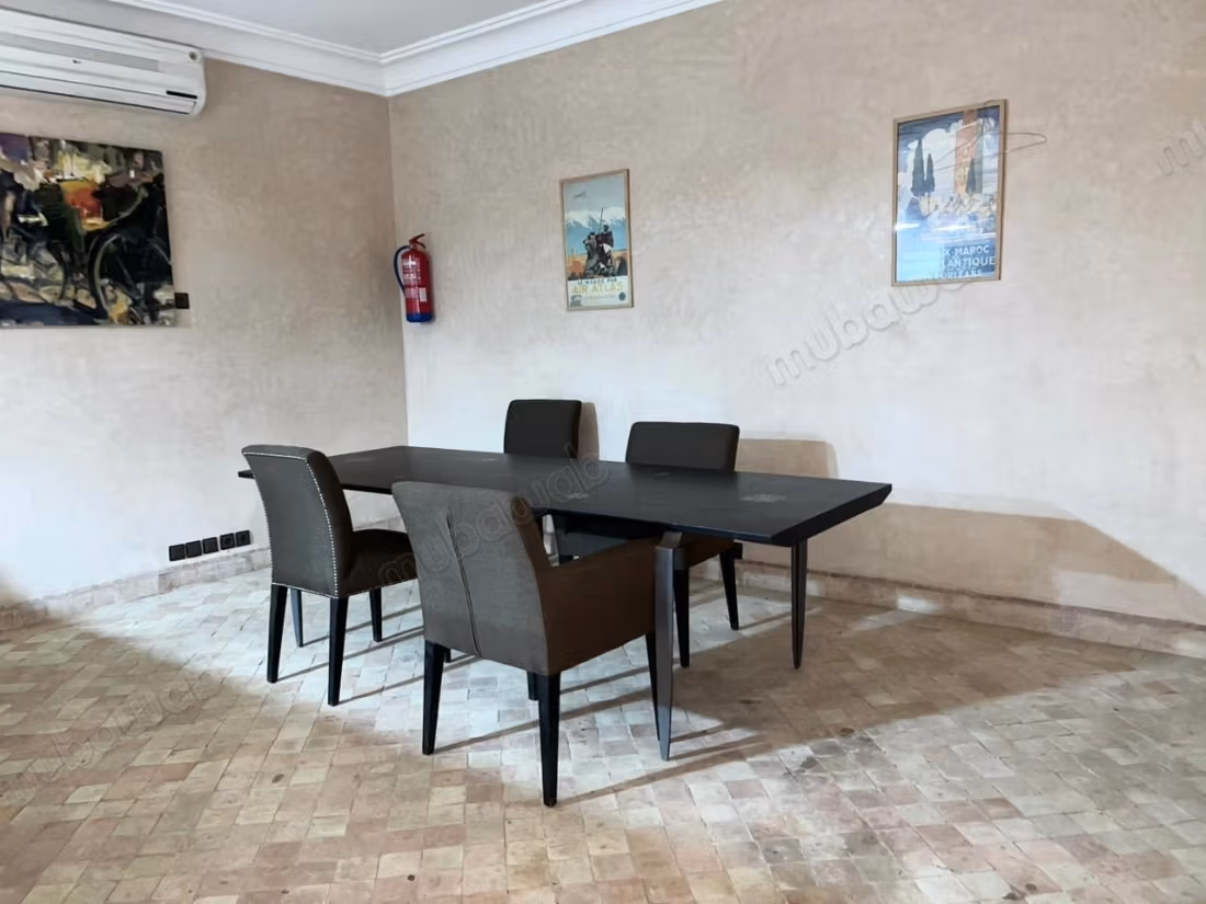 Riad Kasbah entièrement titré de 255m2