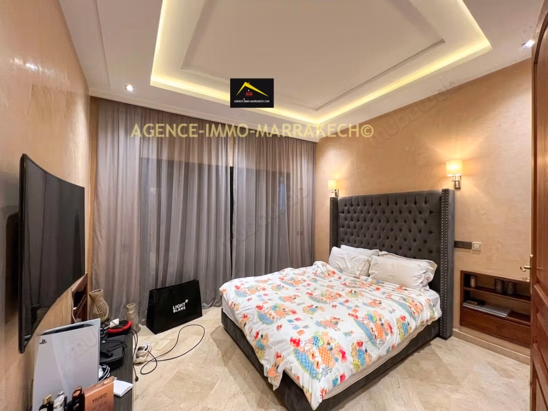Villa de 3 niveaux à vendre Amelkis, 1050m²