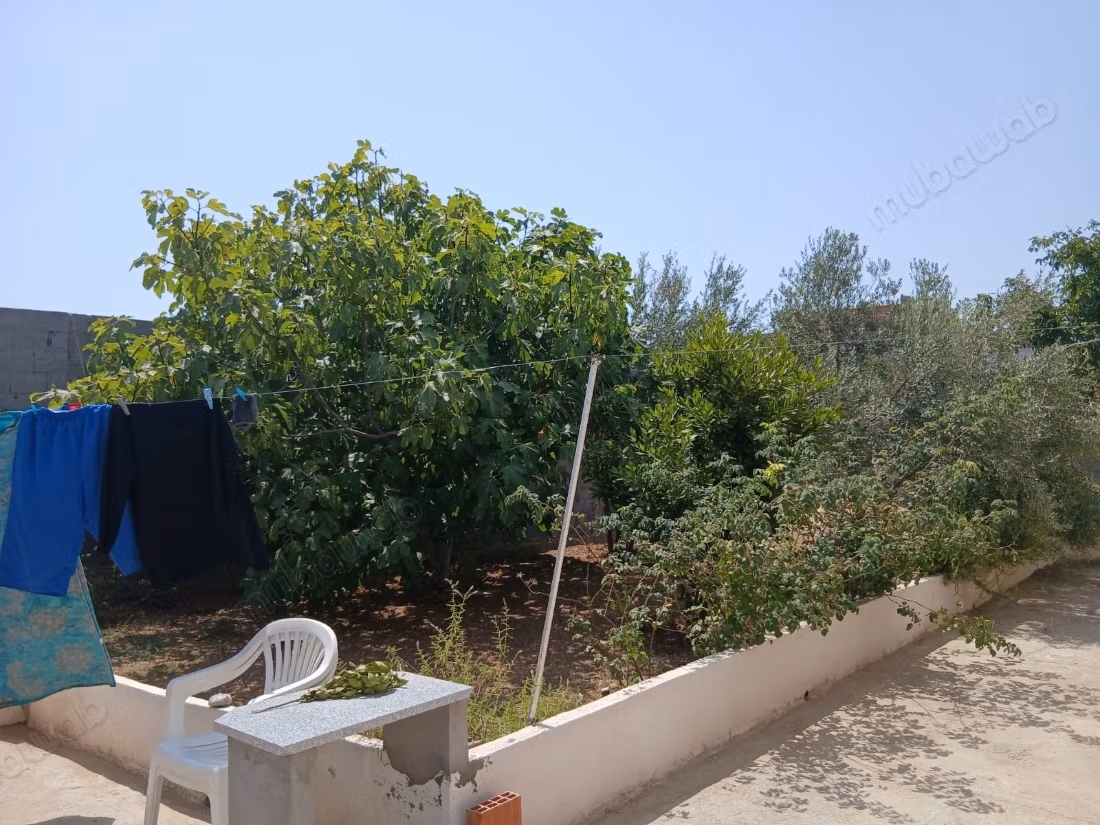 Luxury villa for sale. Total area 180 m². Well furnished