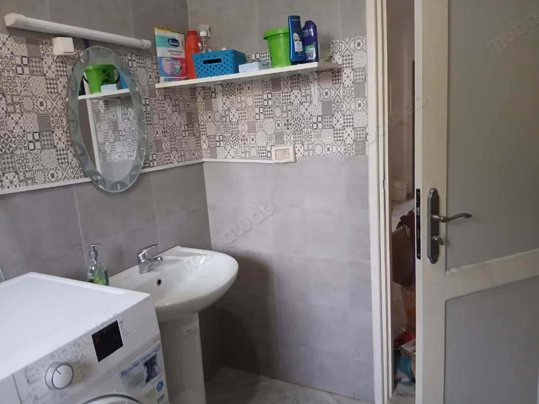 Luxury villa for sale. Total area 180 m². Well furnished
