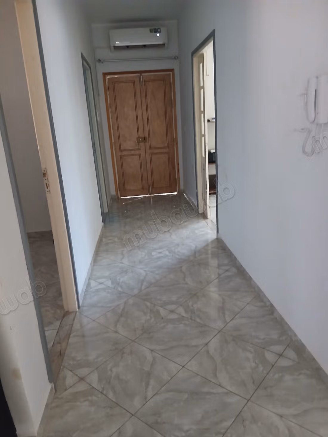 Luxury villa for sale. Total area 180 m². Well furnished