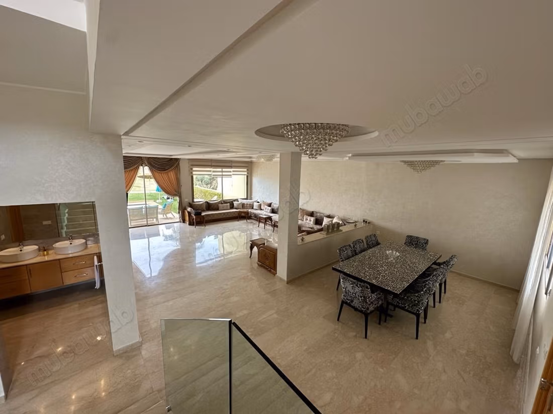 Villa front golf
