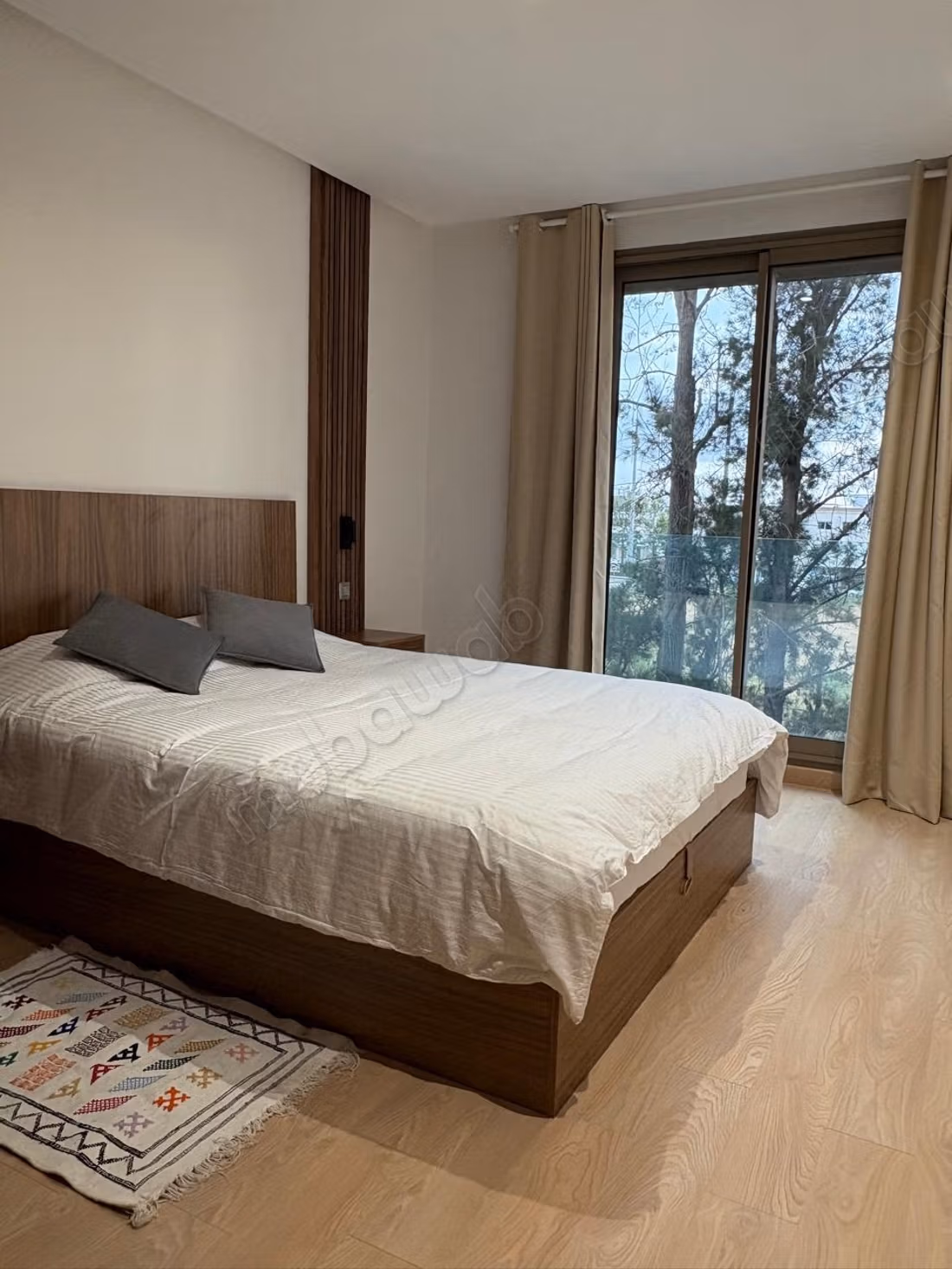For rent – Modern furnished apartment with swimming pool and gym