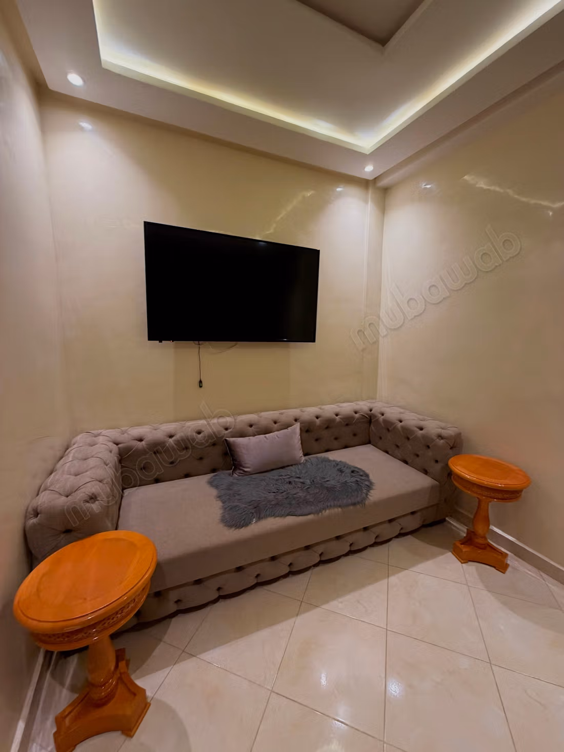 Appartamento con 2 Camere da Letto Completamente Arredato in Affitto
