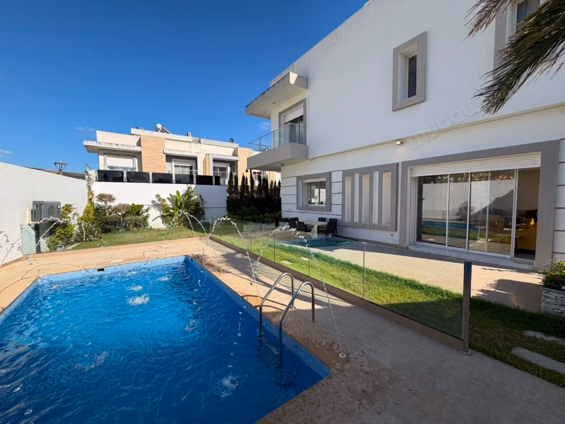 Villa de prestige con piscina privada climatizada