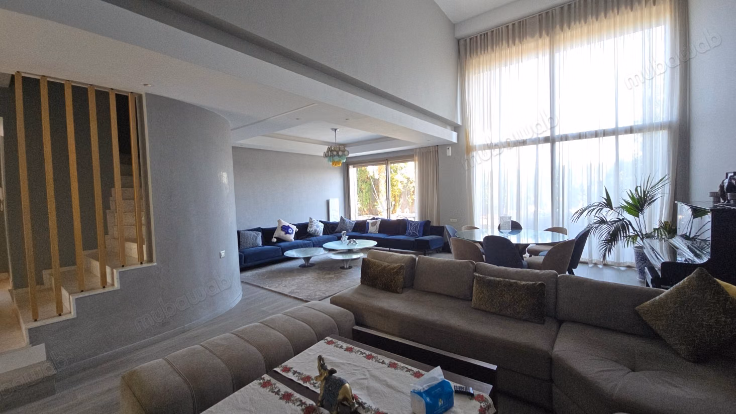 Magnífica villa con vista al mar en primera línea