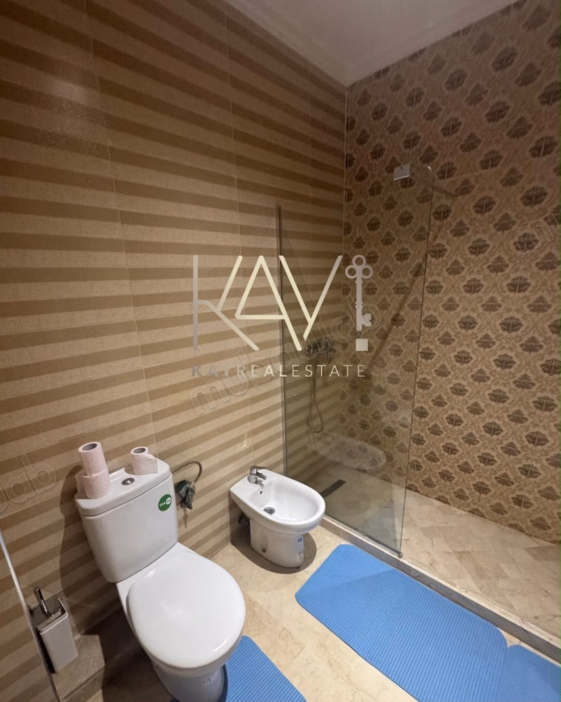 Appartement meublé à vendre – Tanja Balia