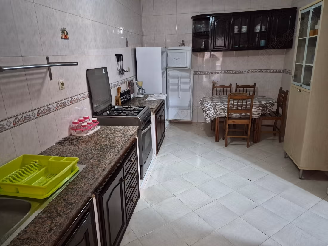 Appartement meublé á Louer á Branes 2