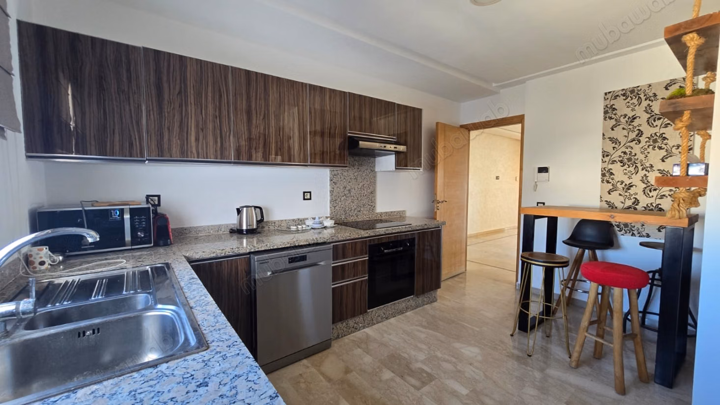 Bel appartement vue sur le CAF