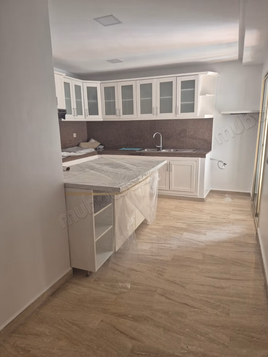 Alquilar un apartamento en Sidi Maârouf. 3 hermosas habitaciones