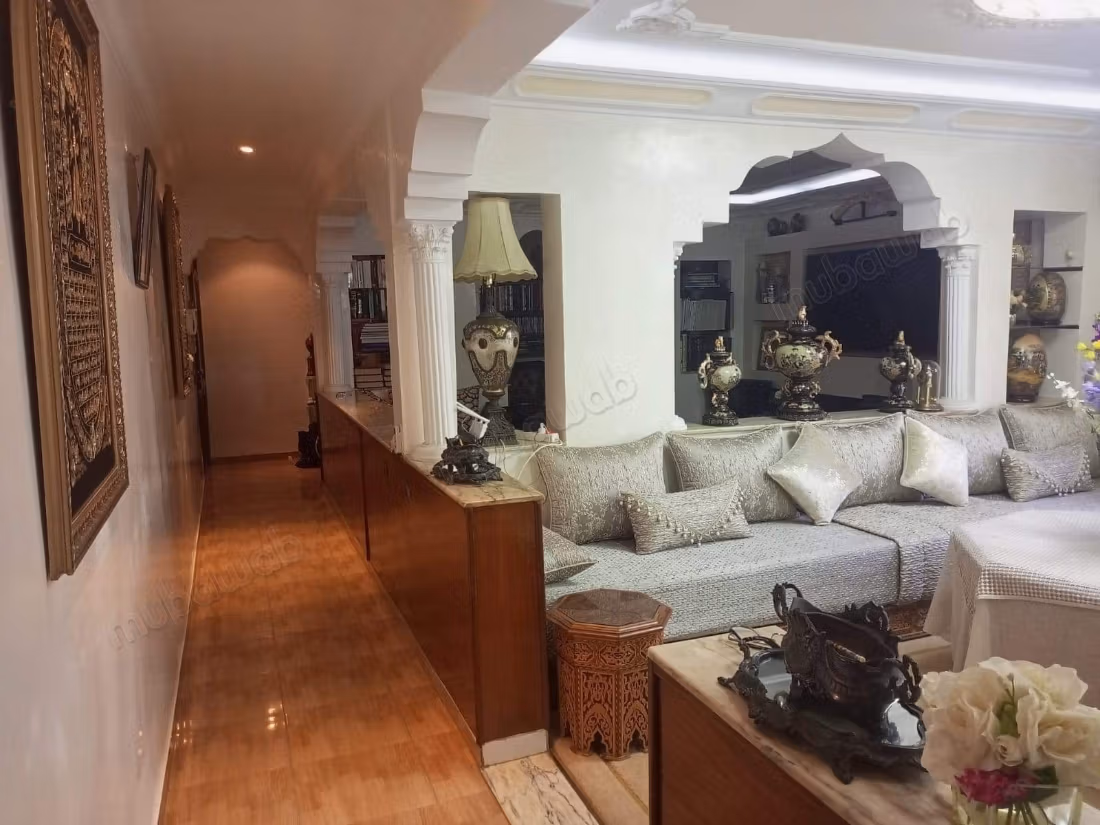 Jolie appartement à vendre quartier Wiam oulfa