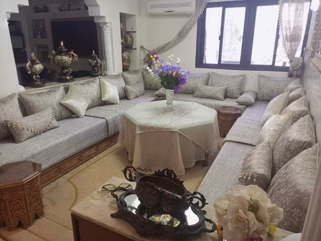 Jolie appartement à vendre quartier Wiam oulfa