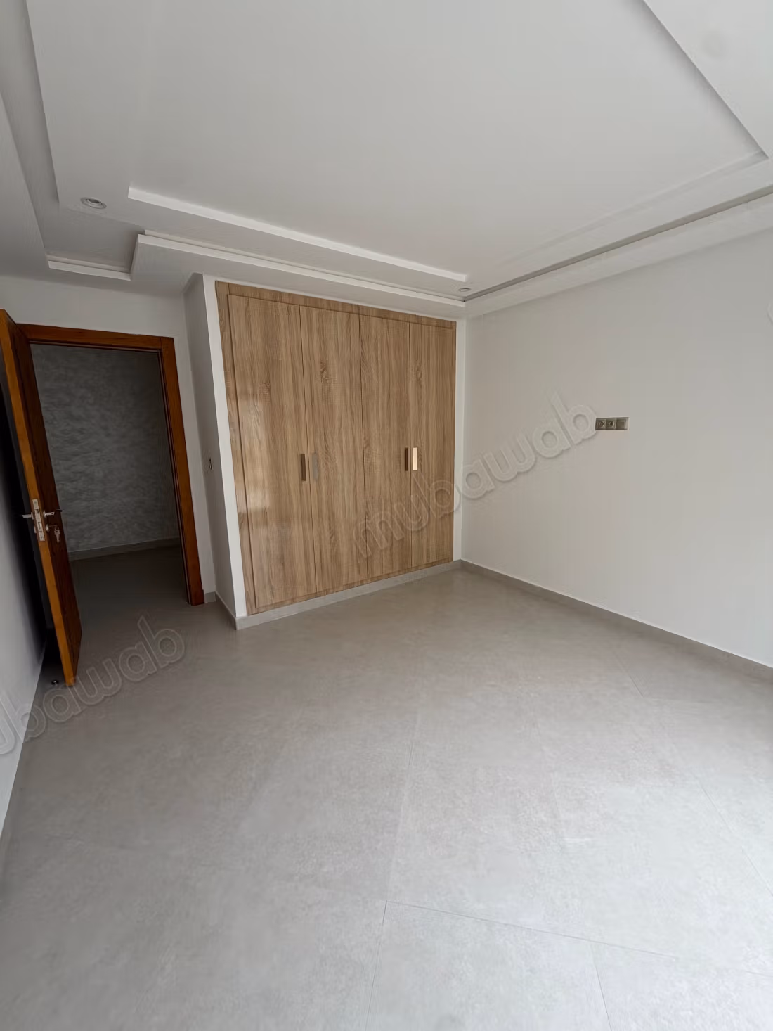 Appartement en location à Iberie. Surface de 135 m². Avec ascenseur et terrasse
