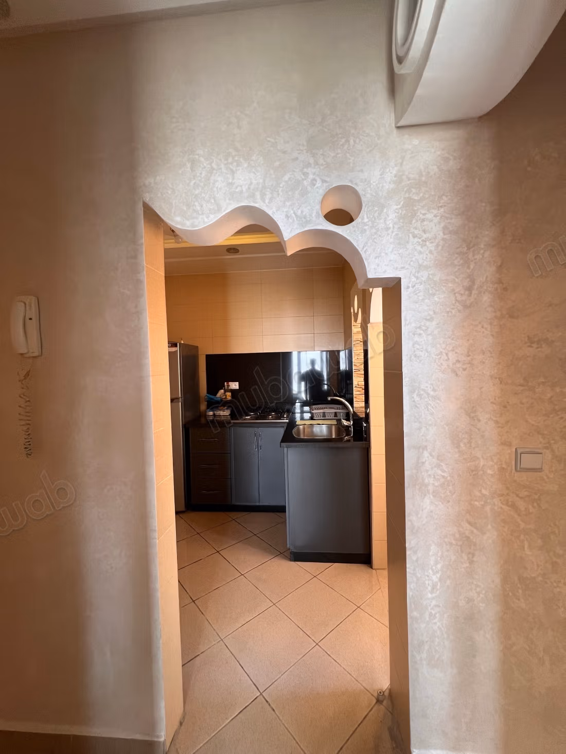 Très bel appartement en location à Hay Salam. 2 belles chambres. Bien meublé