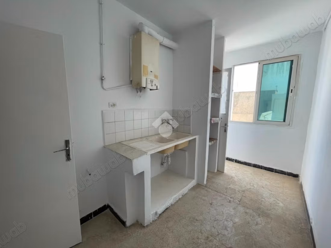 S2 en vente a la cité el khadra