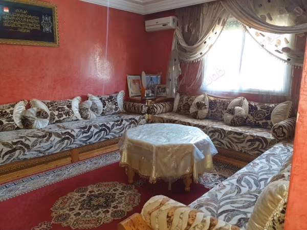 Appartamento in affitto nel quartiere delle Facoltà. 2 camere. Salotto marocchino, sicurezza