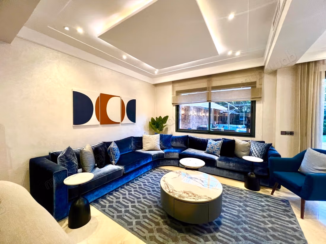 Bella villa di 660m2 a Bouskoura Città Verde