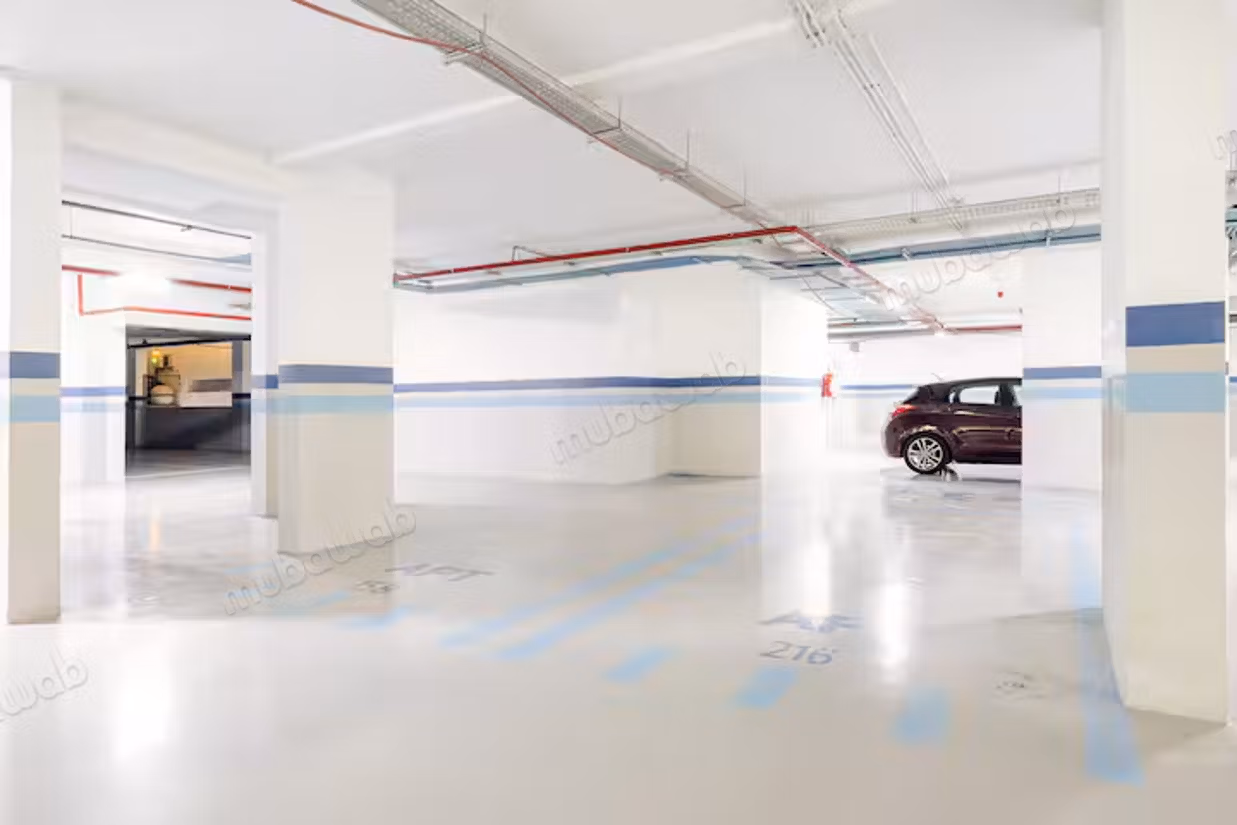 Appartamento nuovo di alta qualità con aria condizionata, parcheggio privato