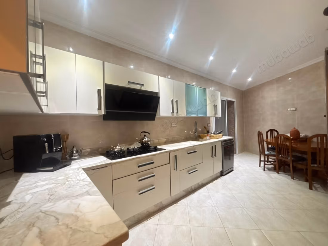 Ruim Appartement Te Huur – Nejma