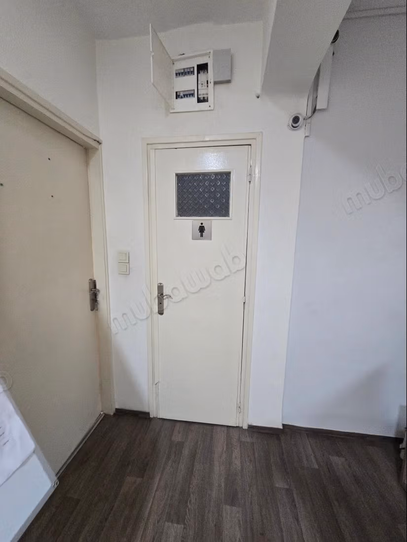 مركز تدريب كبير مجهز