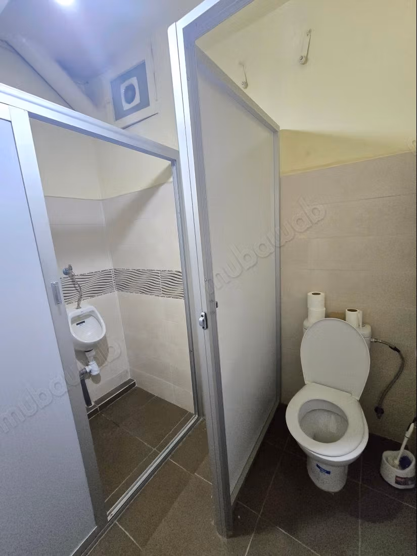 مركز تدريب كبير مجهز