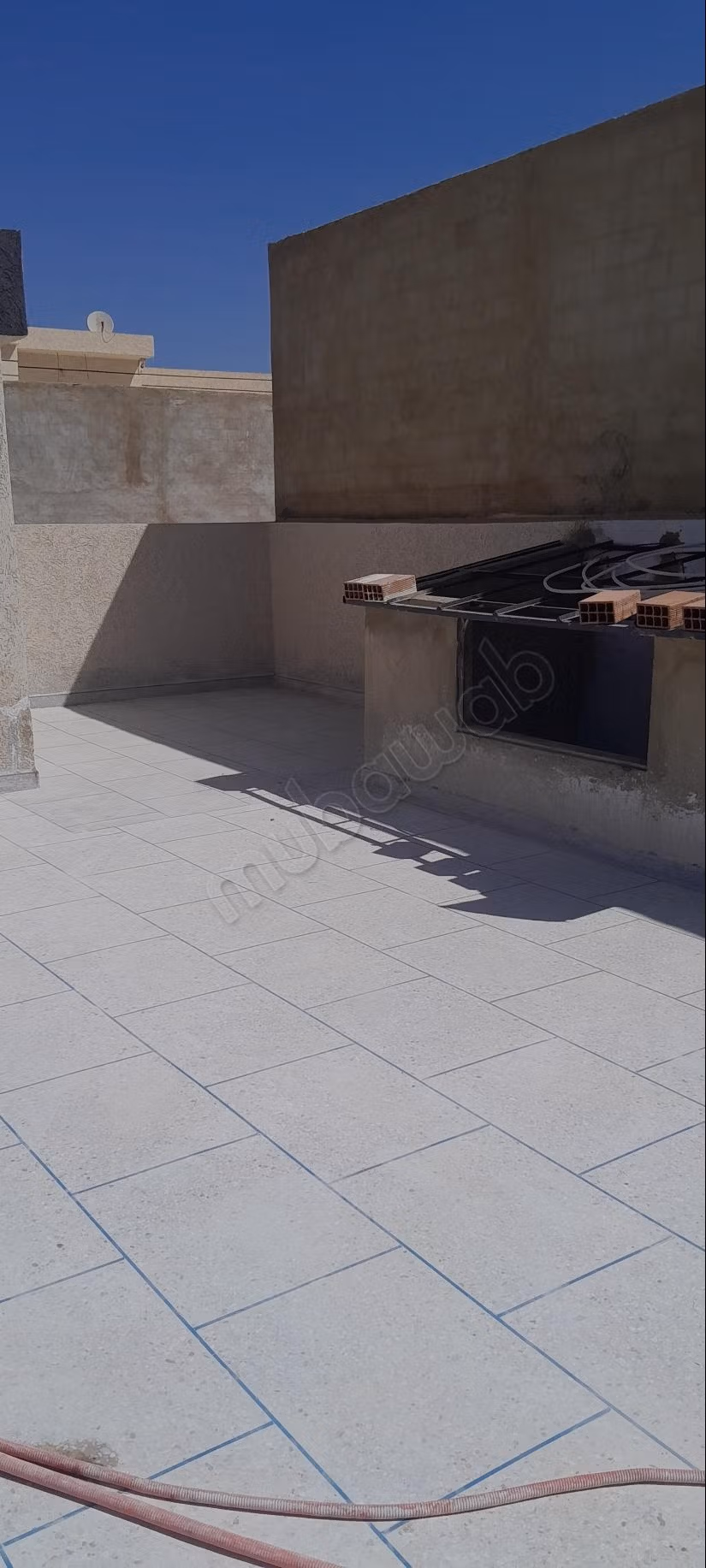 Maison R2 à vendre dans le quartier Al-Montazah