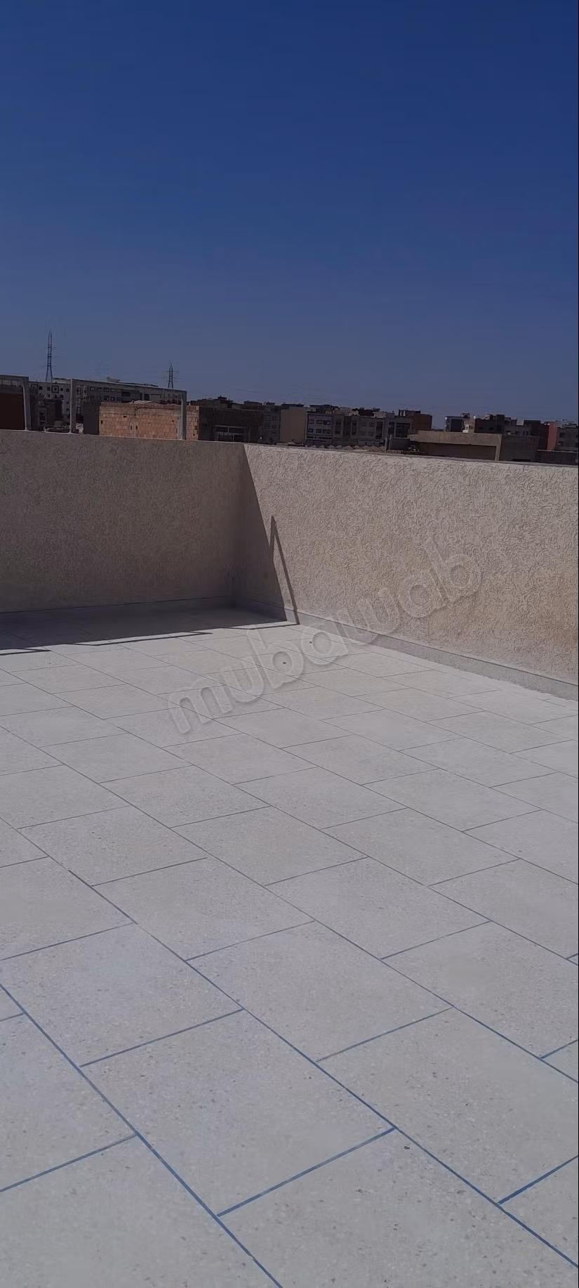 Maison R2 à vendre dans le quartier Al-Montazah