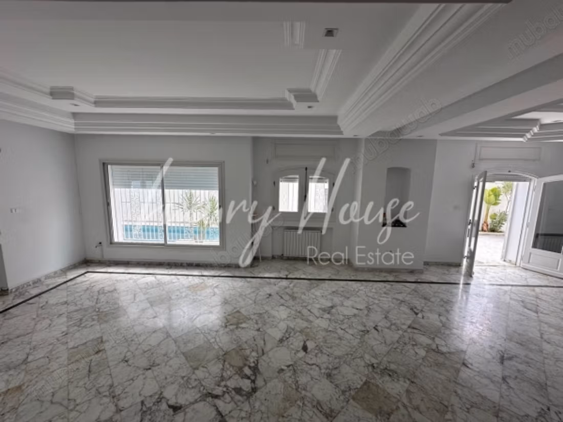 Charming villa S5 with swimming pool in Carthage Salammb