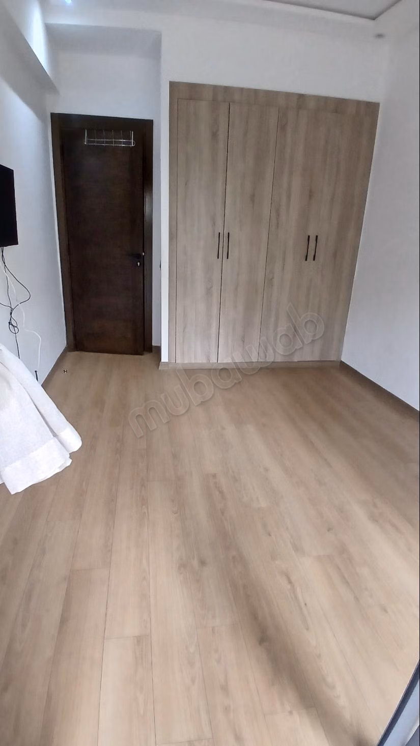 Appartement vide 2chambres a louer